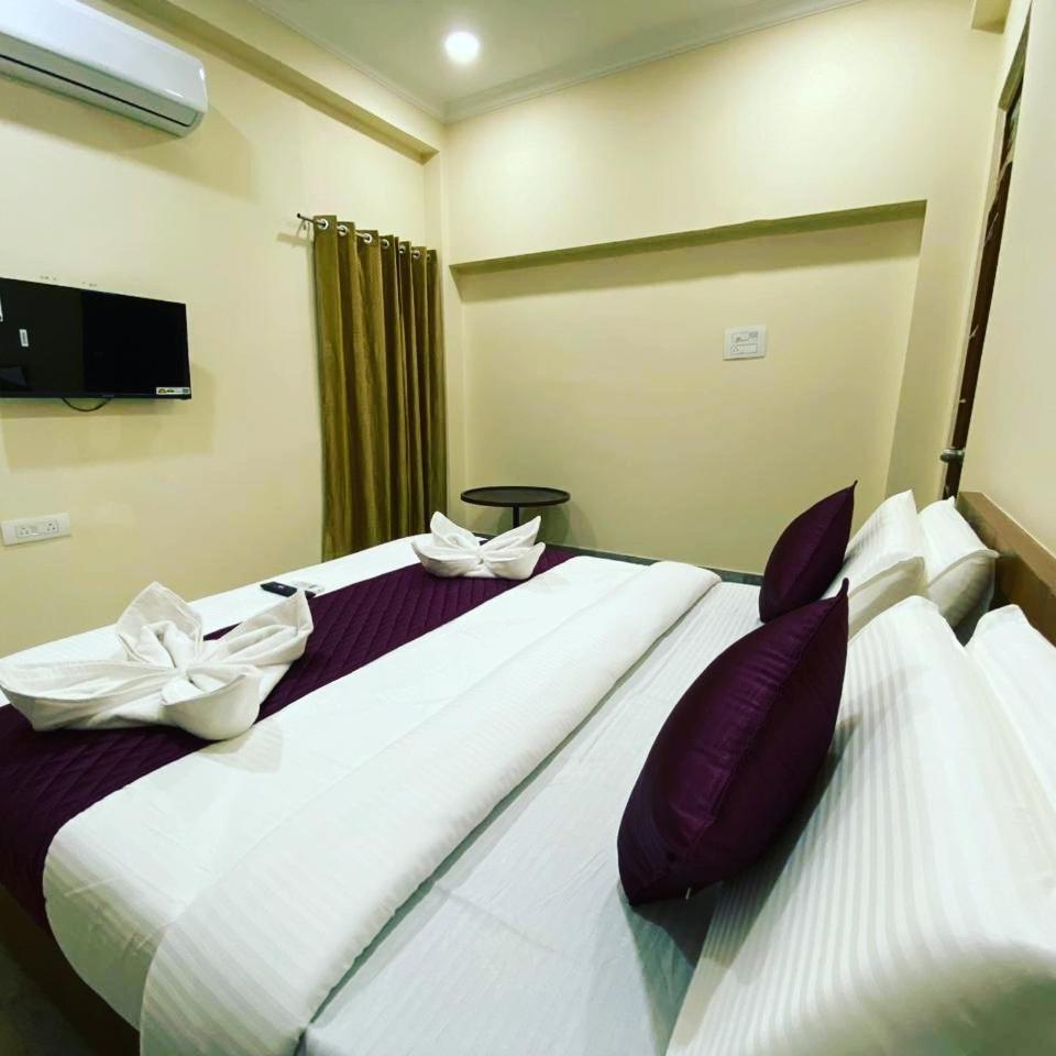 Hotel Kp Suites Metro Hyderabad Luaran gambar